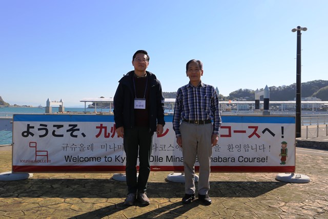 朴総領事（左）と松本市長