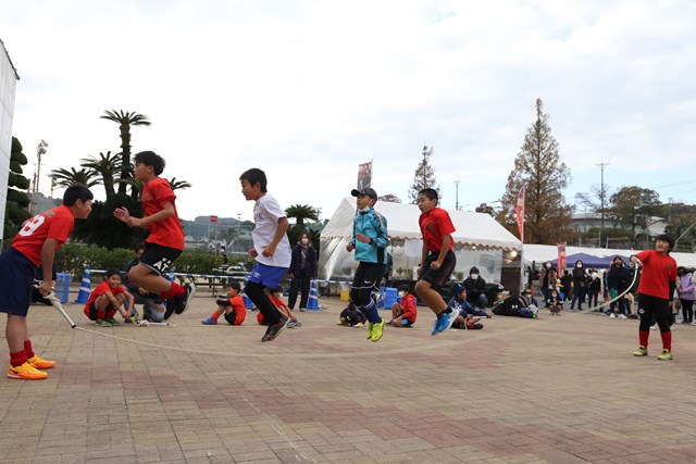 長縄跳び選手権大会 長縄跳び選手権大会
