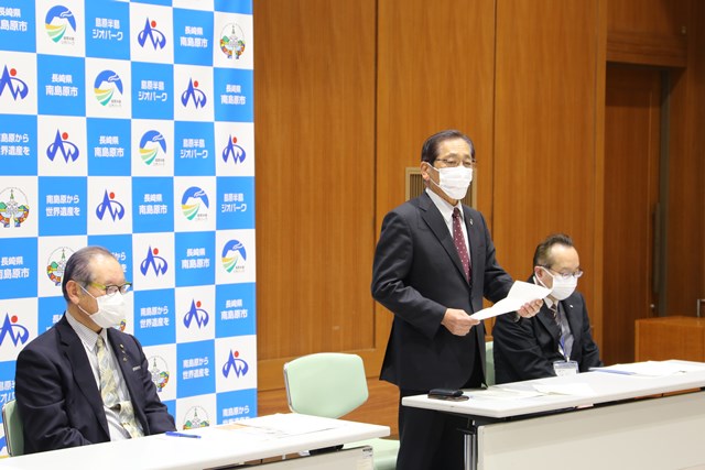 あいさつをする松本市長