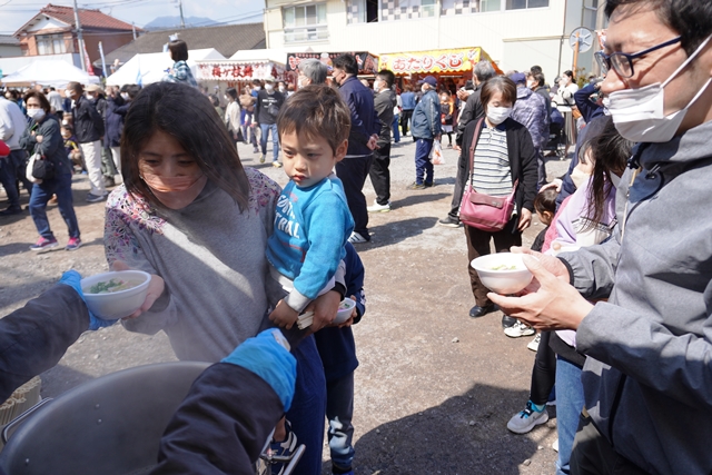 そうめん無料振る舞い