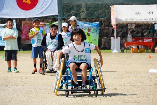 車イスリレー