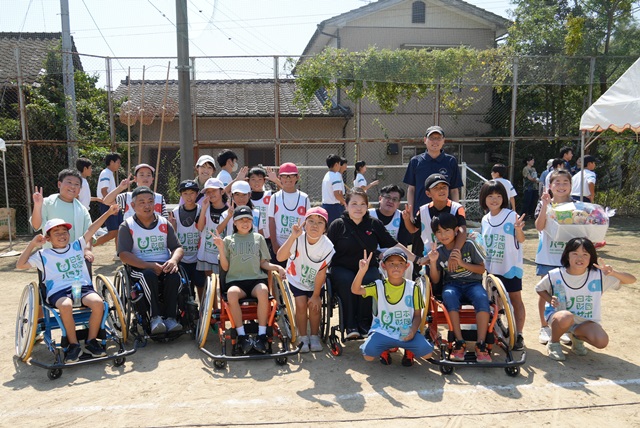 車イスリレー集合写真