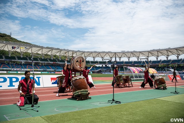 力強い演奏を披露する和道 深江太鼓